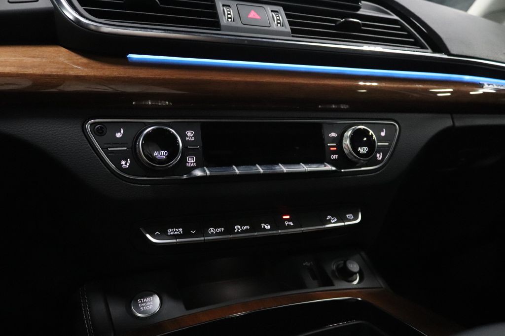 2021 Audi Q5 Image 17