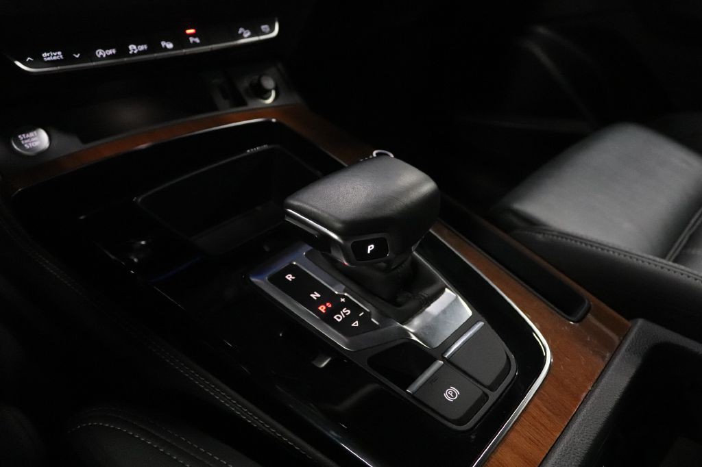 2021 Audi Q5 Image 18