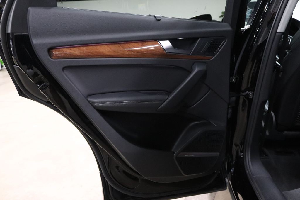 2021 Audi Q5 Image 21
