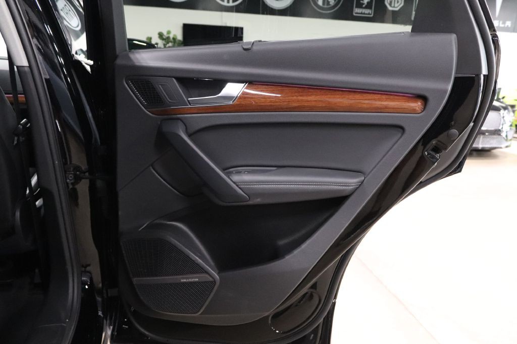 2021 Audi Q5 Image 26