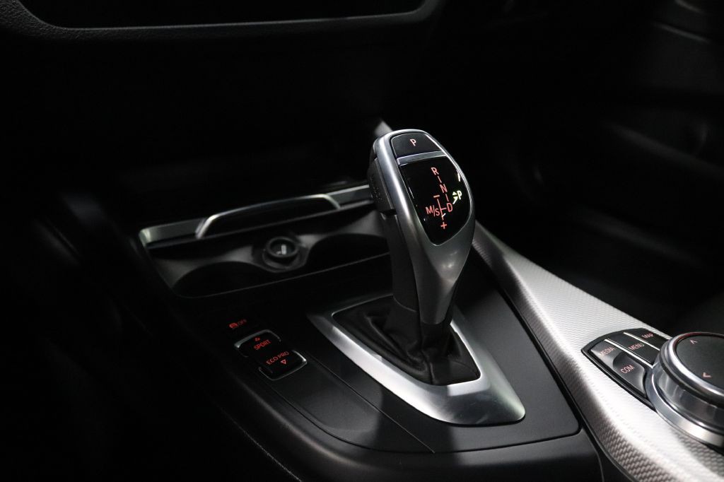 2018 BMW 2 Series Image 18