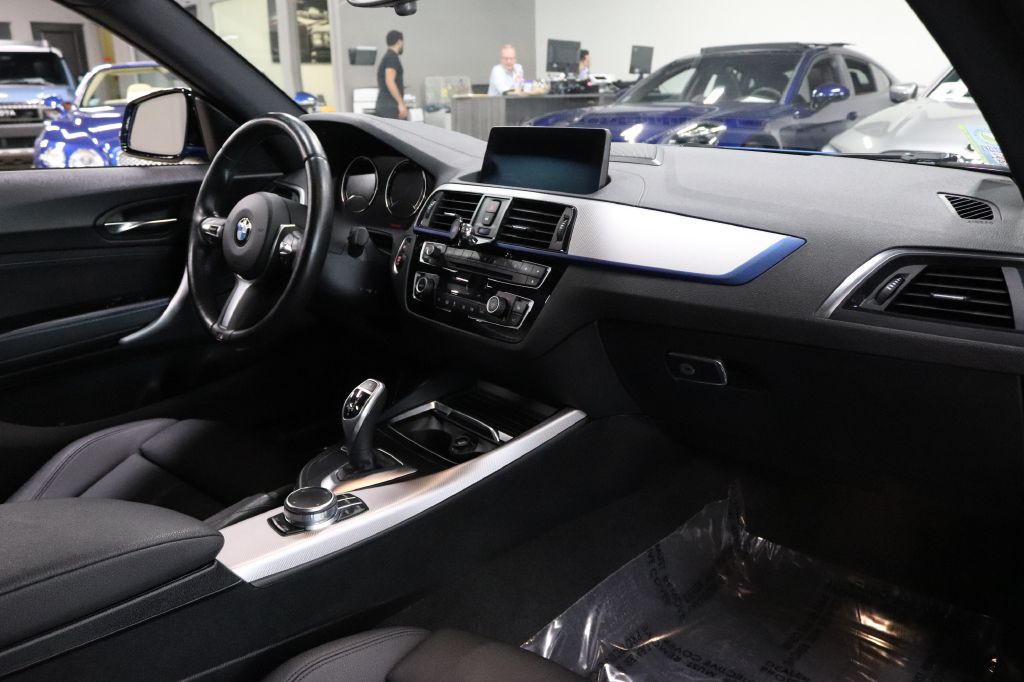 2018 BMW 2 Series Image 25