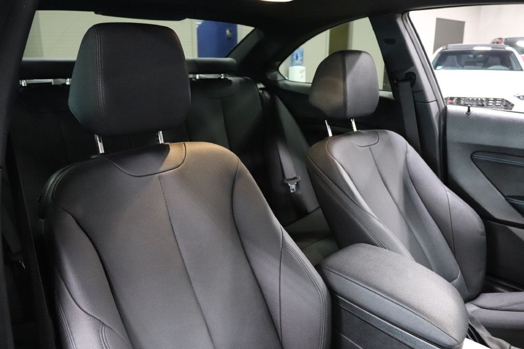 2018 BMW 2 Series Image 26