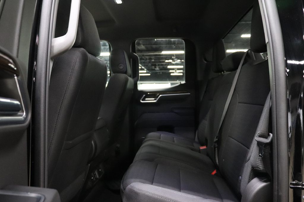 2023 GMC Sierra Image 14