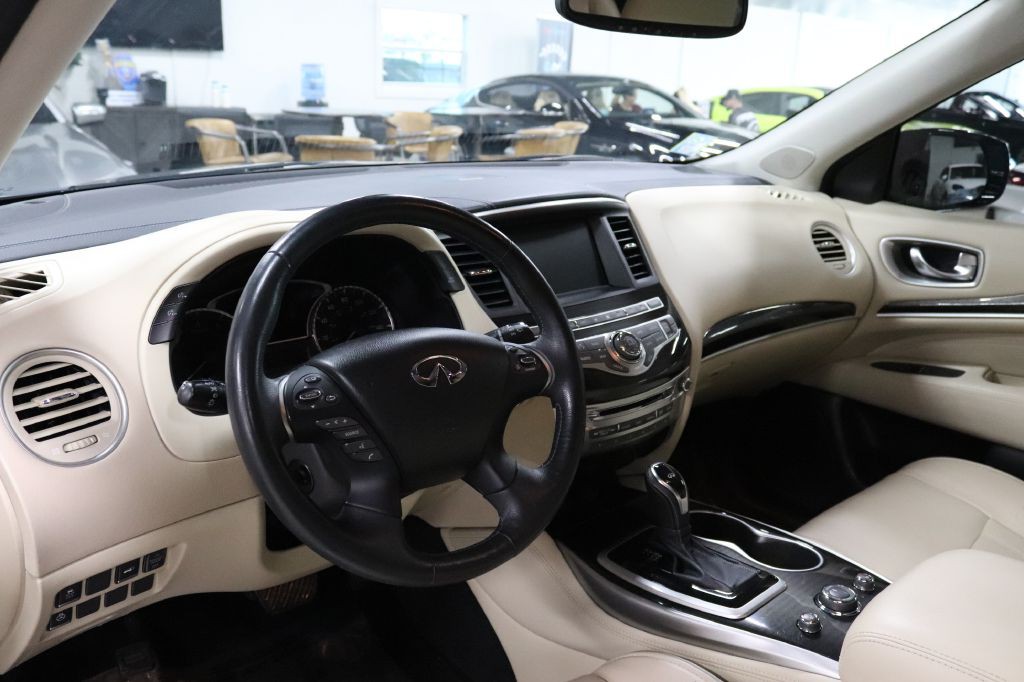 2017 INFINITI QX60 Image 12