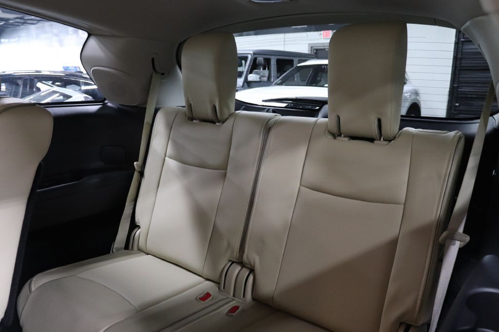 2017 INFINITI QX60 Image 17
