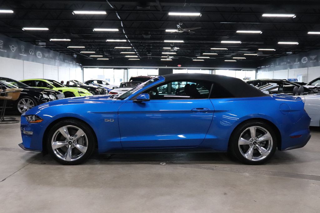 2019 Ford Mustang Image 3