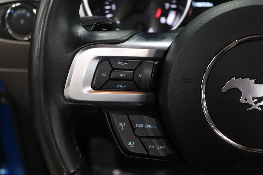 2019 Ford Mustang Image 28