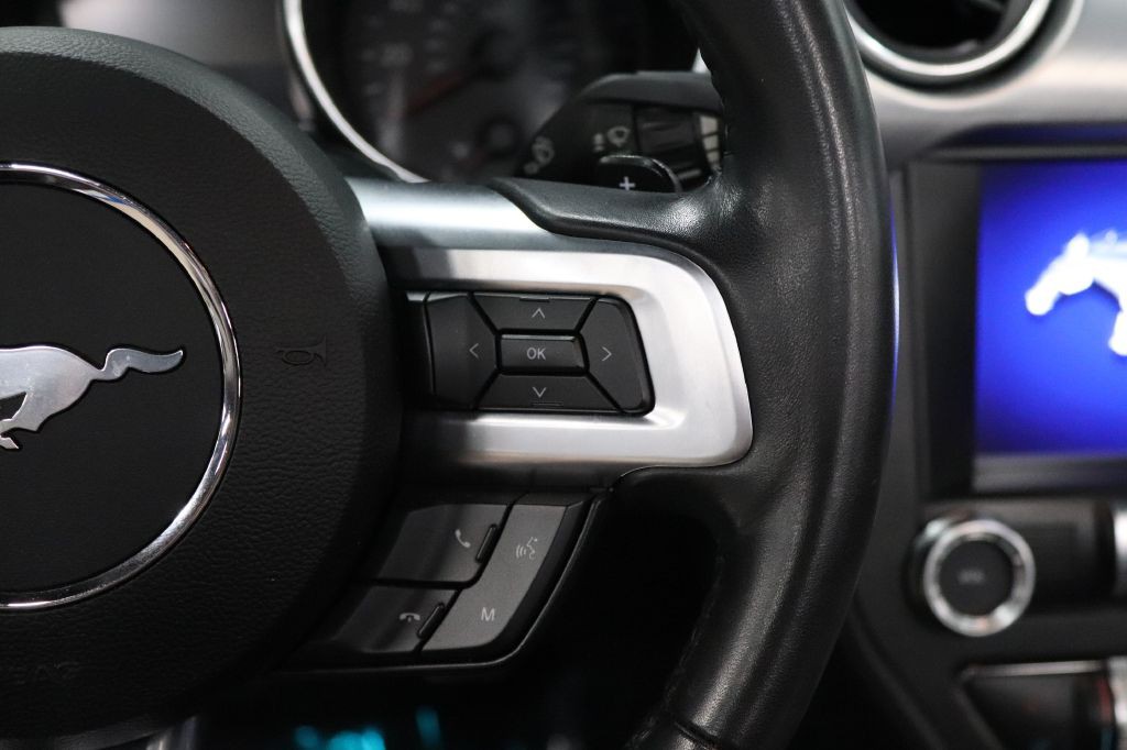 2019 Ford Mustang Image 29