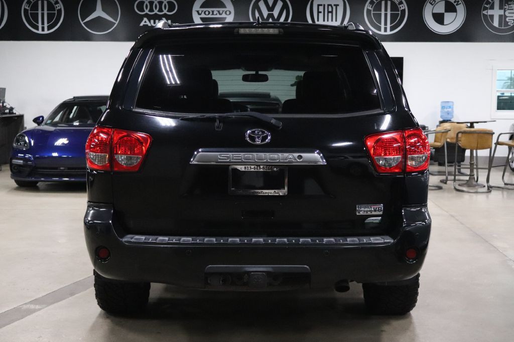 2014 Toyota Sequoia Image 4