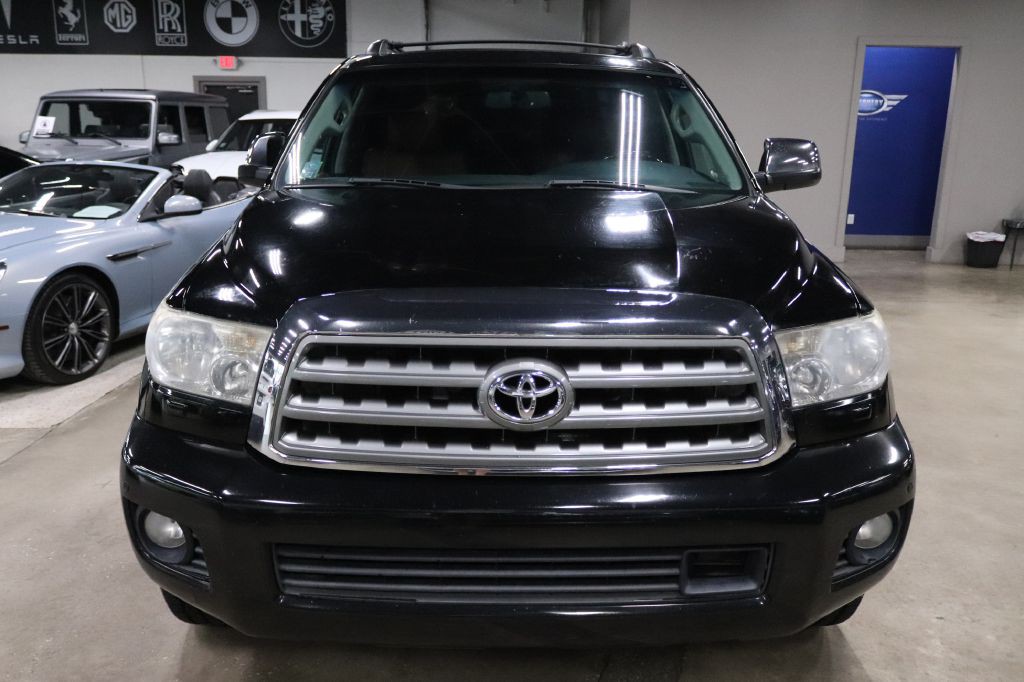 2014 Toyota Sequoia Image 8