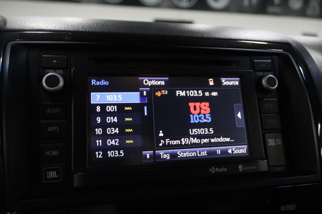 2014 Toyota Sequoia Image 35