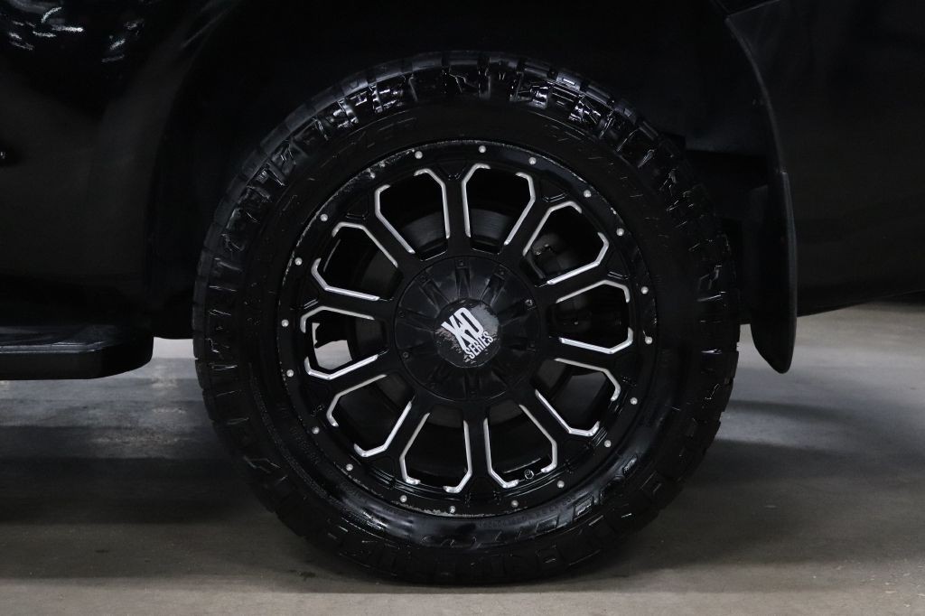 2014 Toyota Sequoia Image 41