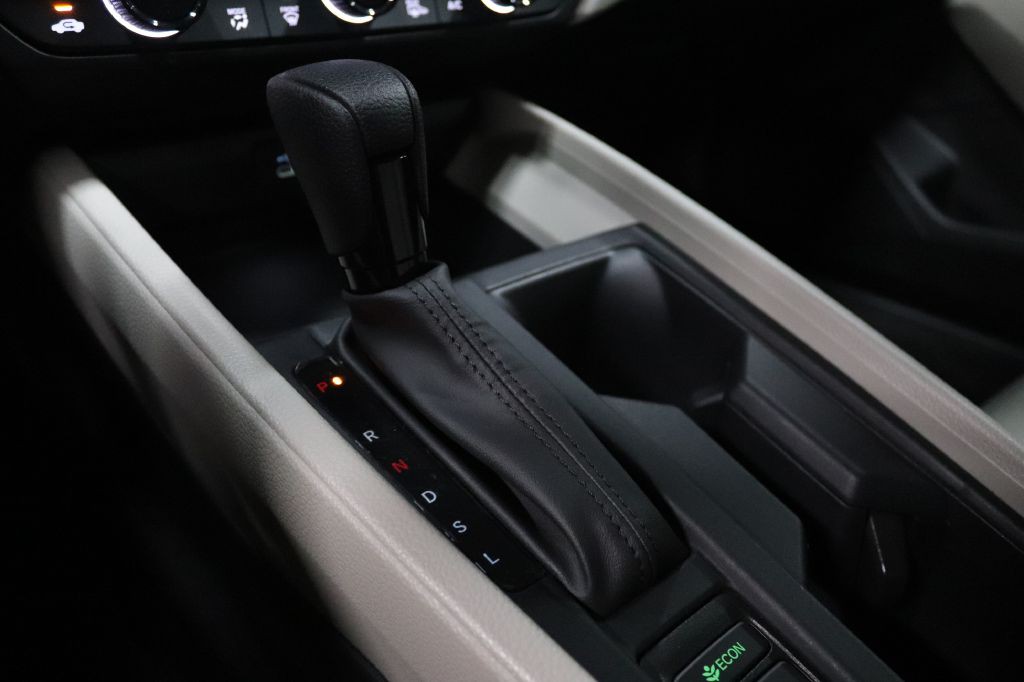 2023 Honda Accord Image 18
