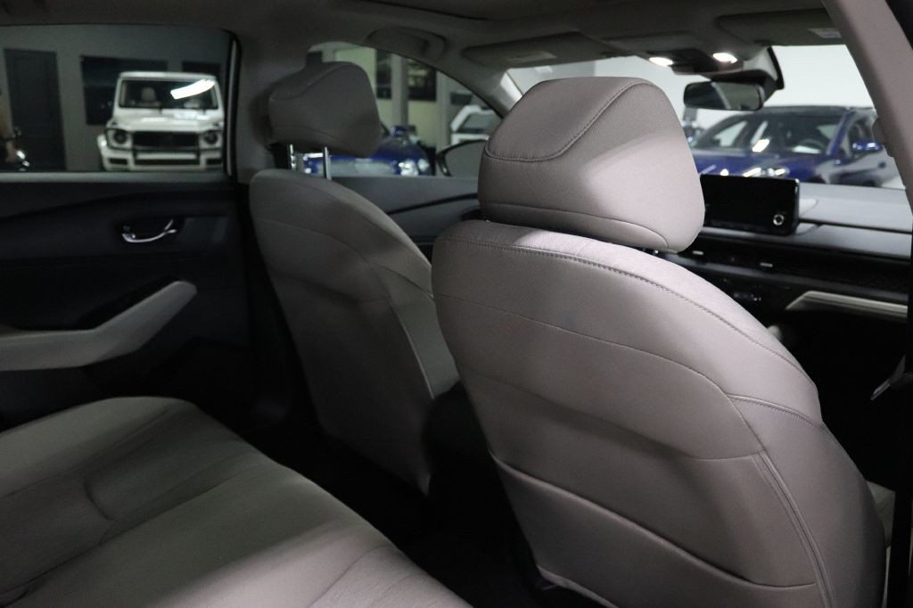2023 Honda Accord Image 27