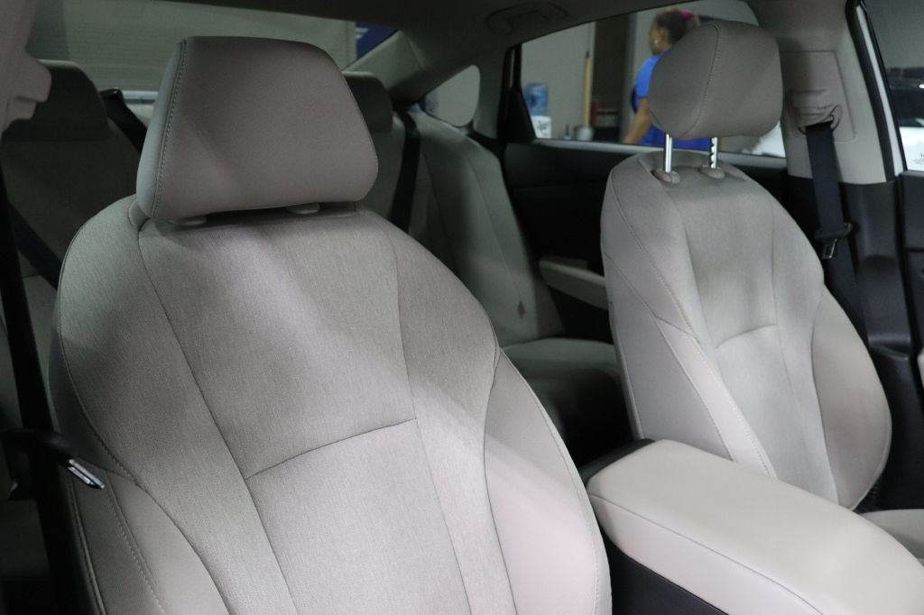 2023 Honda Accord Image 31