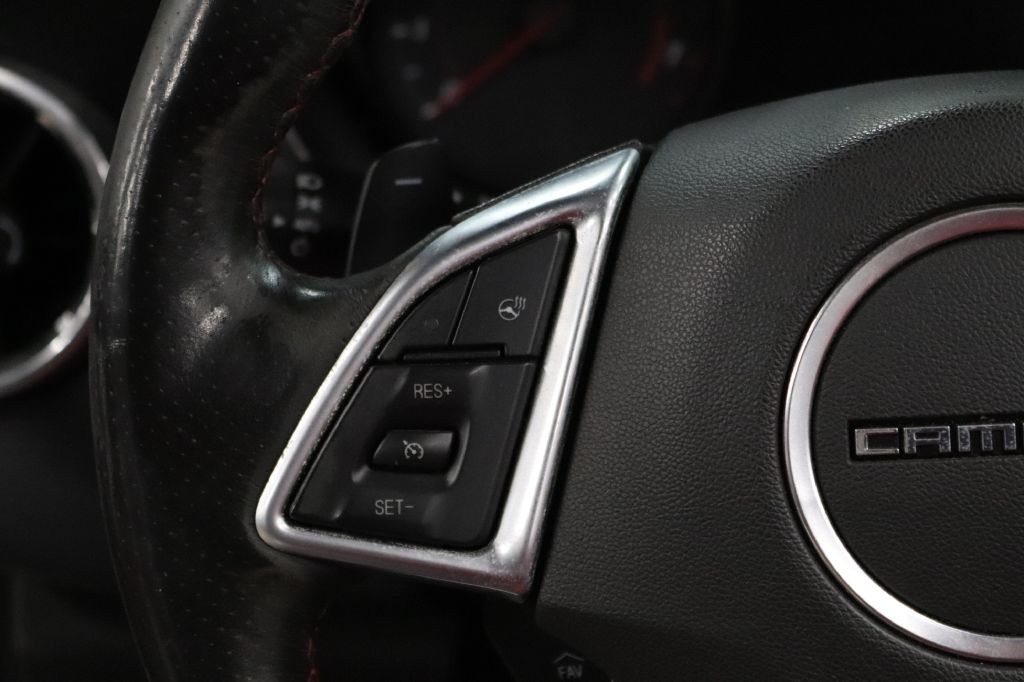 2016 Chevrolet Camaro Image 25