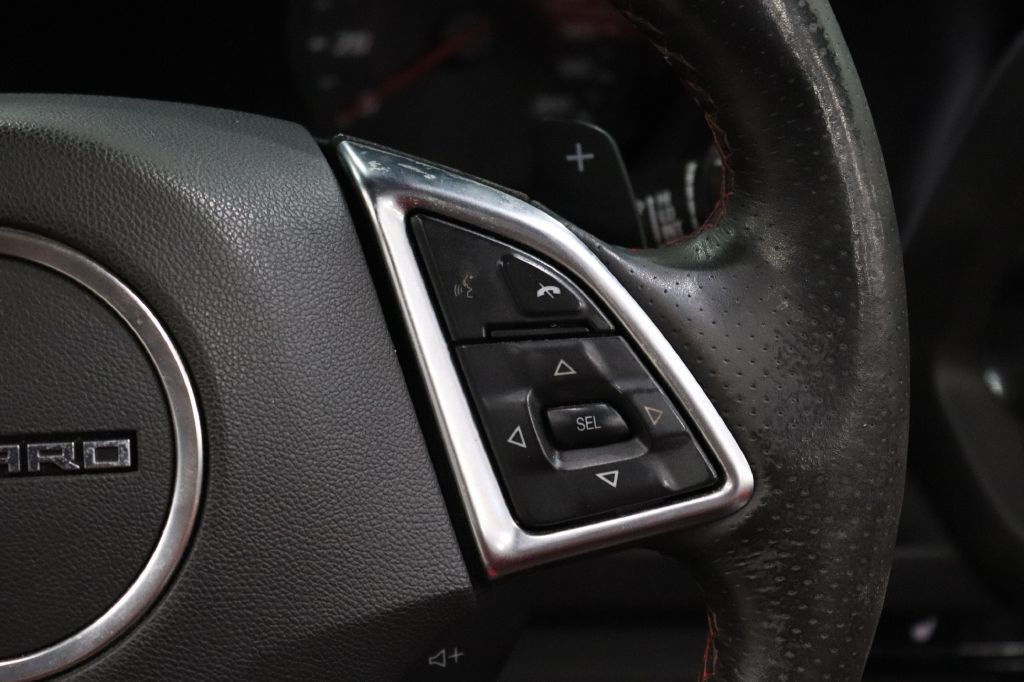 2016 Chevrolet Camaro Image 26