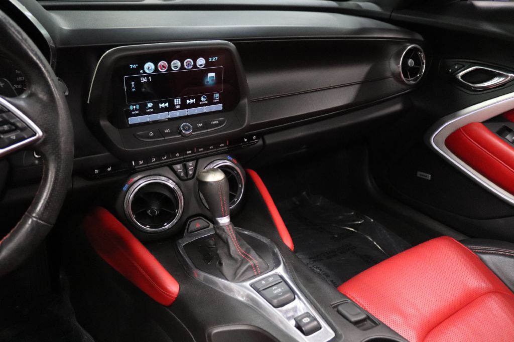 2016 Chevrolet Camaro Image 27