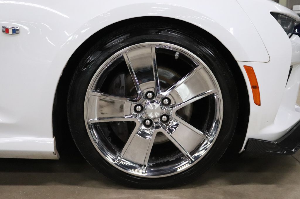 2016 Chevrolet Camaro Image 37