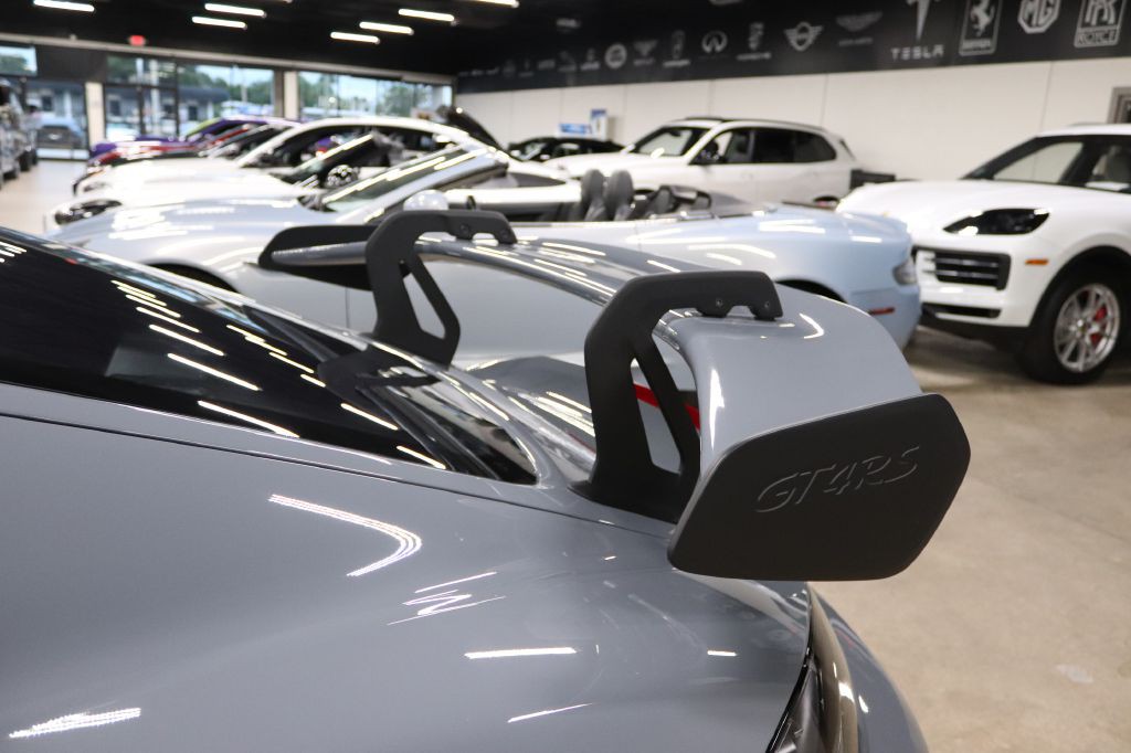 2023 Porsche Cayman Image 4