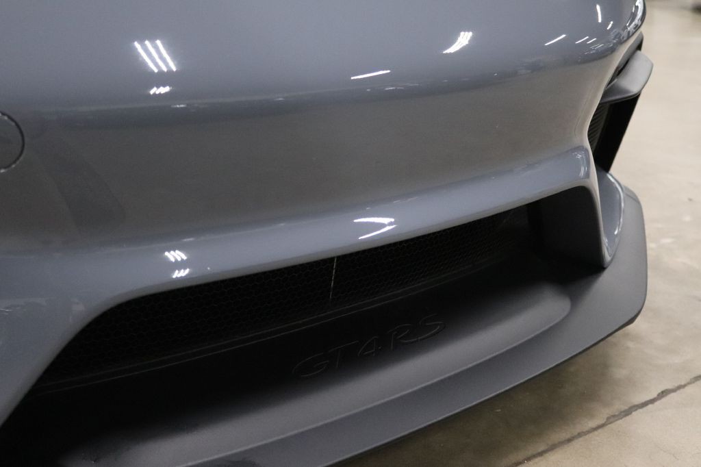 2023 Porsche Cayman Image 10