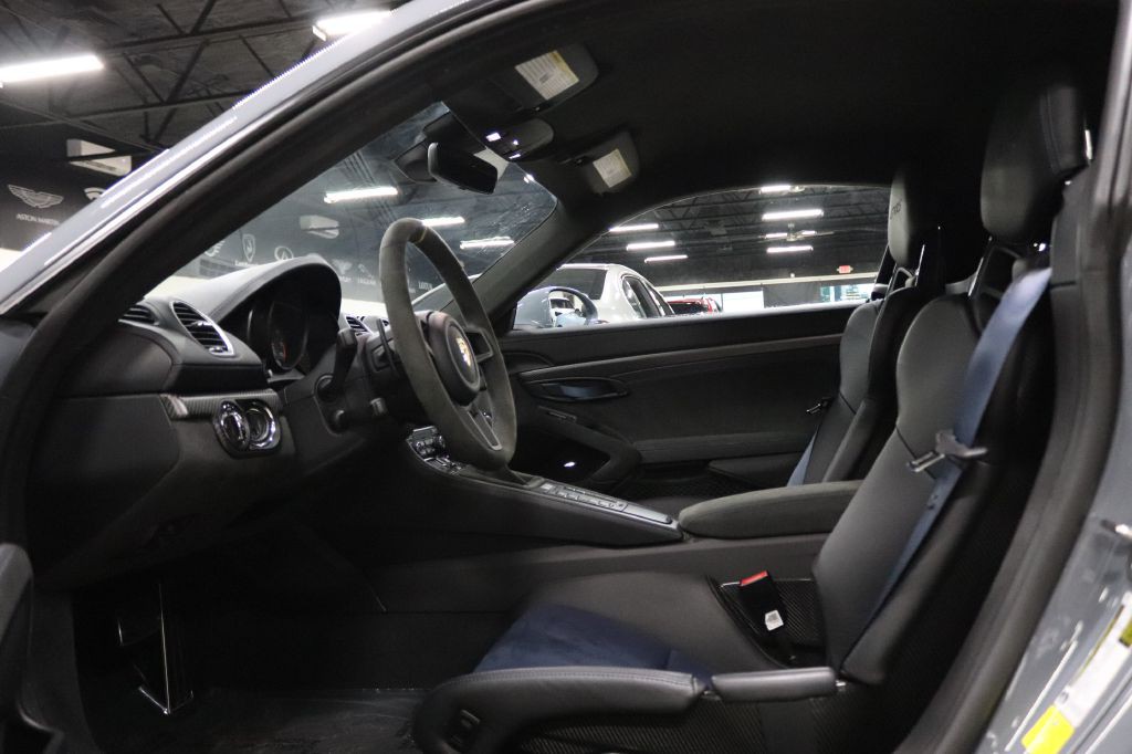 2023 Porsche Cayman Image 14