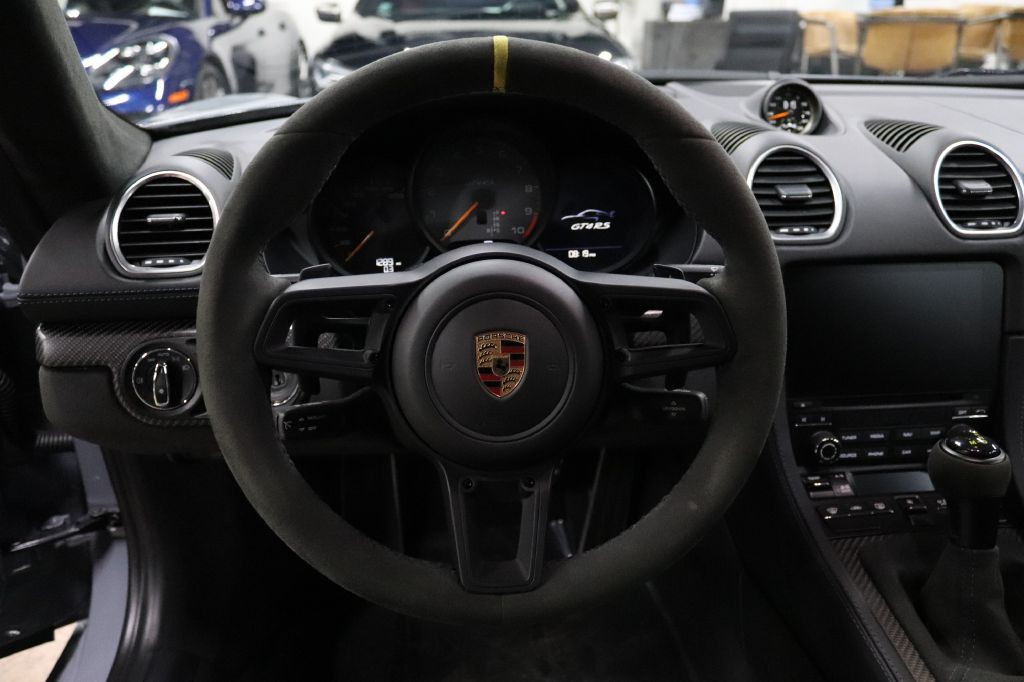 2023 Porsche Cayman Image 22