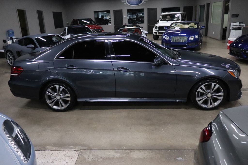 2016 Mercedes-Benz E-Class Image 6