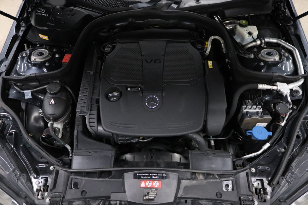 2016 Mercedes-Benz E-Class Image 28
