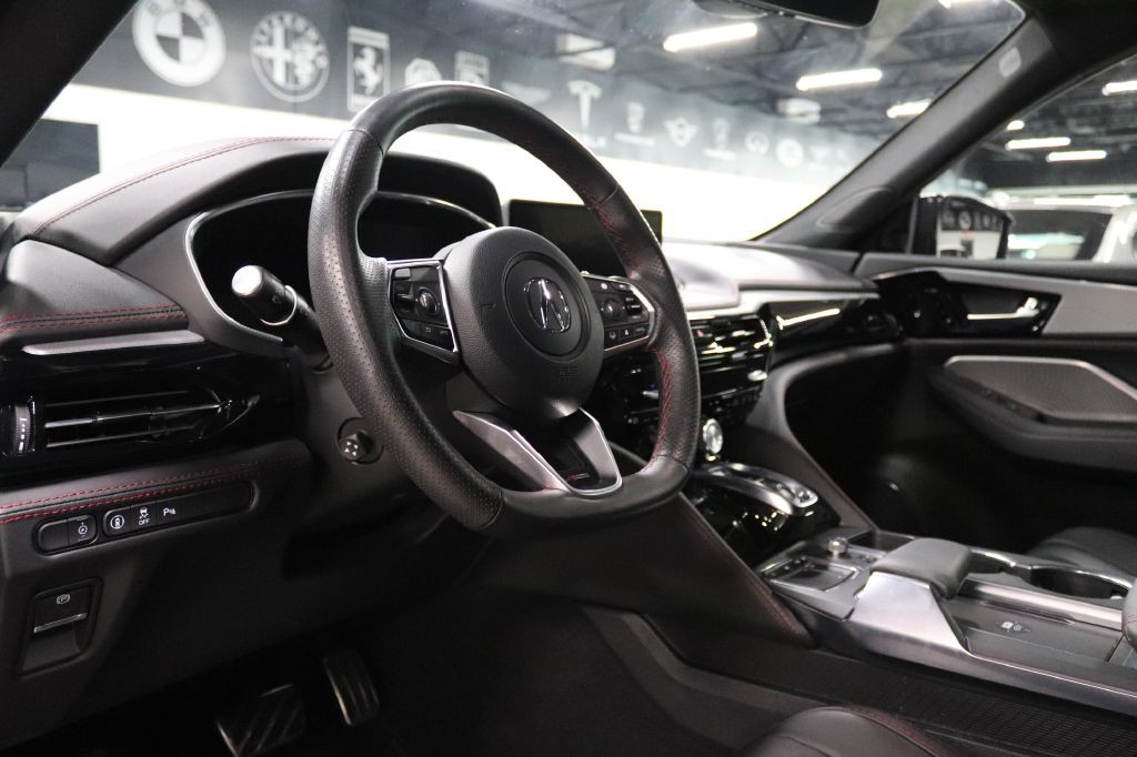 2024 Acura MDX Image 10