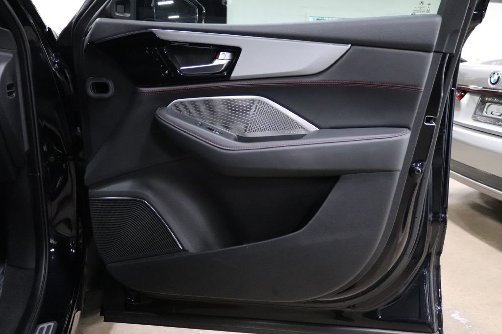 2024 Acura MDX Image 27