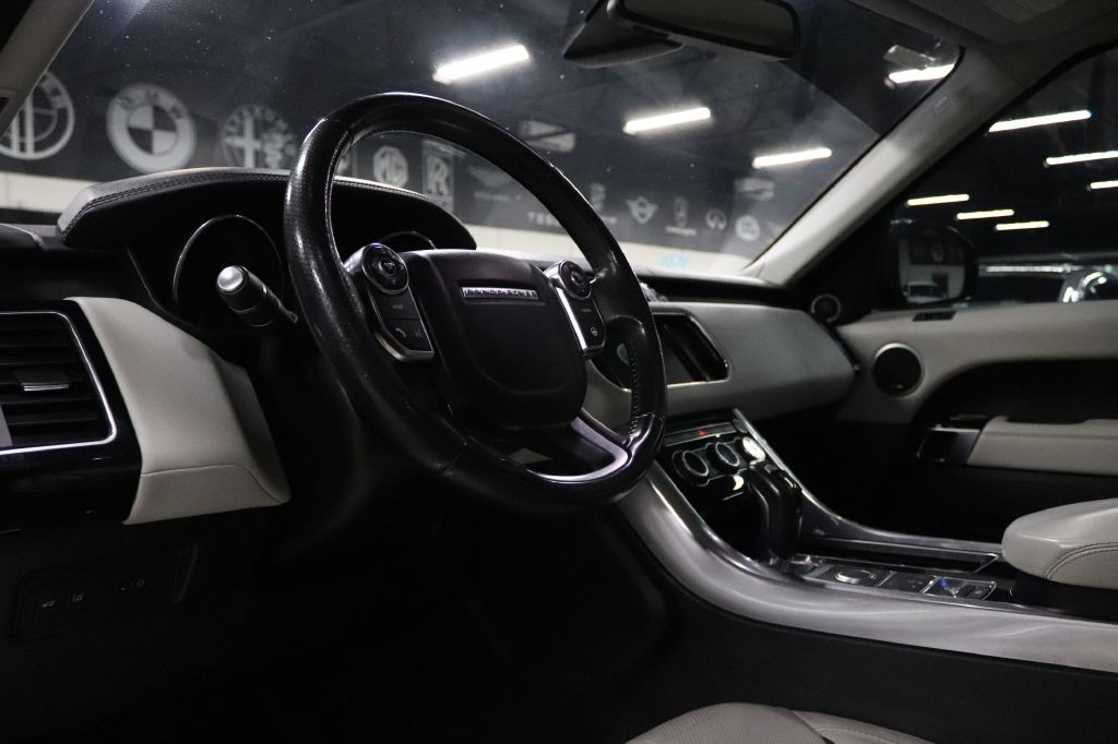 2016 Land Rover Range Rover Sport Image 10
