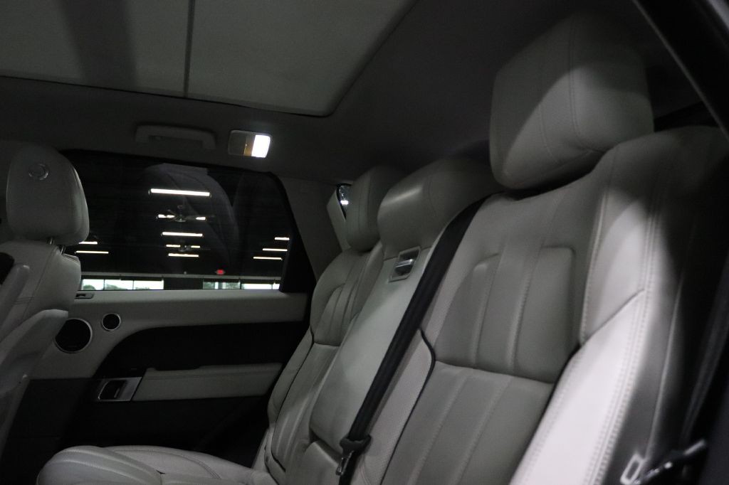2016 Land Rover Range Rover Sport Image 21