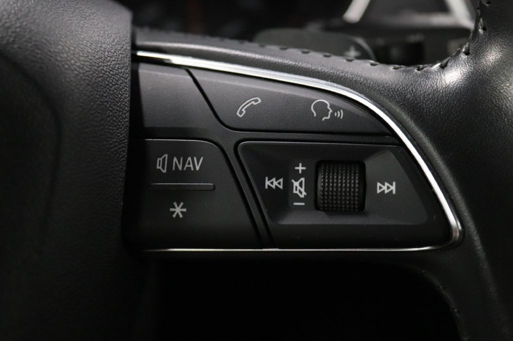 2019 Audi Q5 Image 13