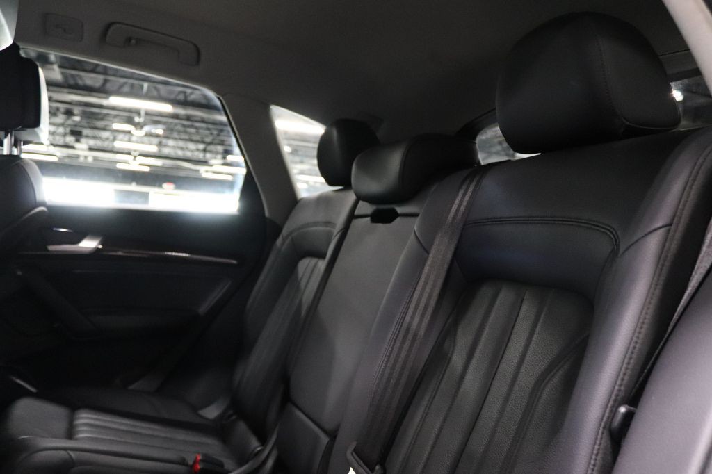 2019 Audi Q5 Image 23