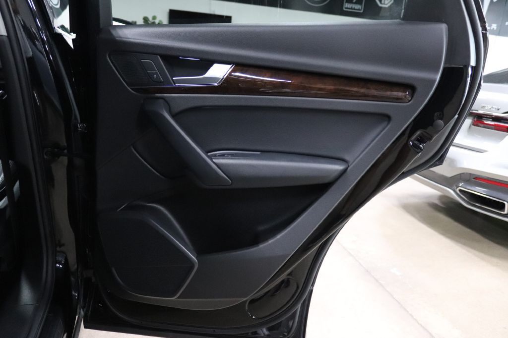2019 Audi Q5 Image 26