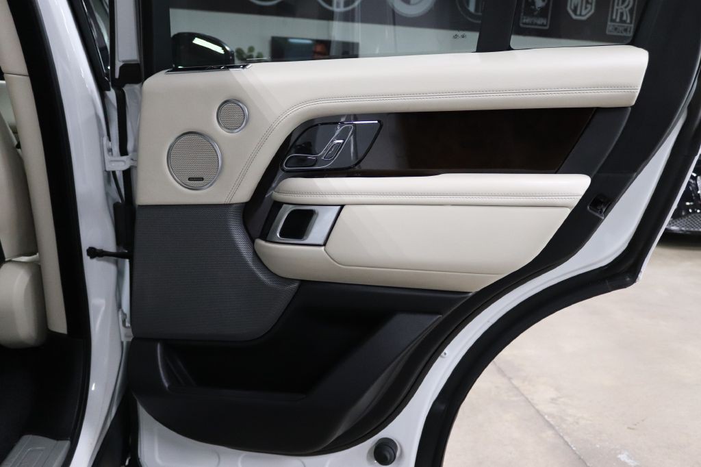 2021 Land Rover Range Rover Image 18