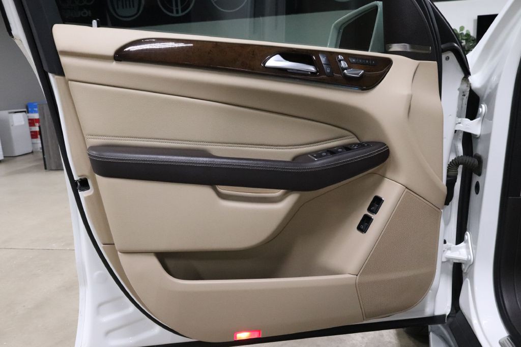 2018 Mercedes-Benz GLS-Class Image 9