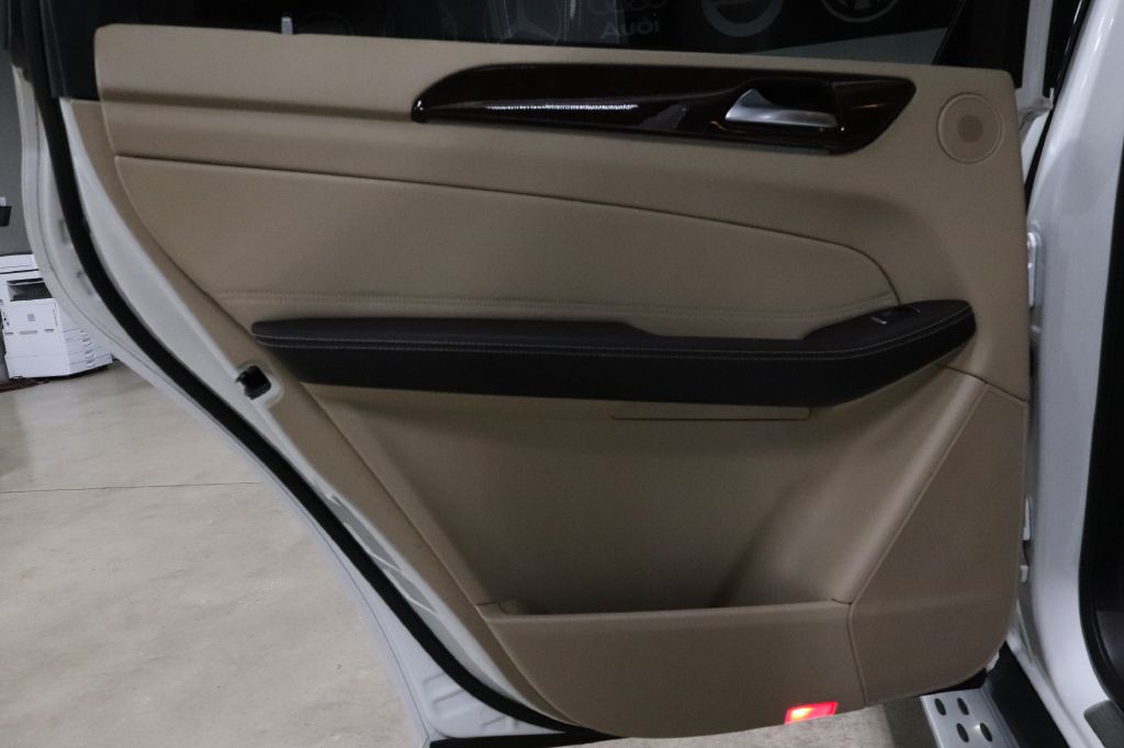 2018 Mercedes-Benz GLS-Class Image 21