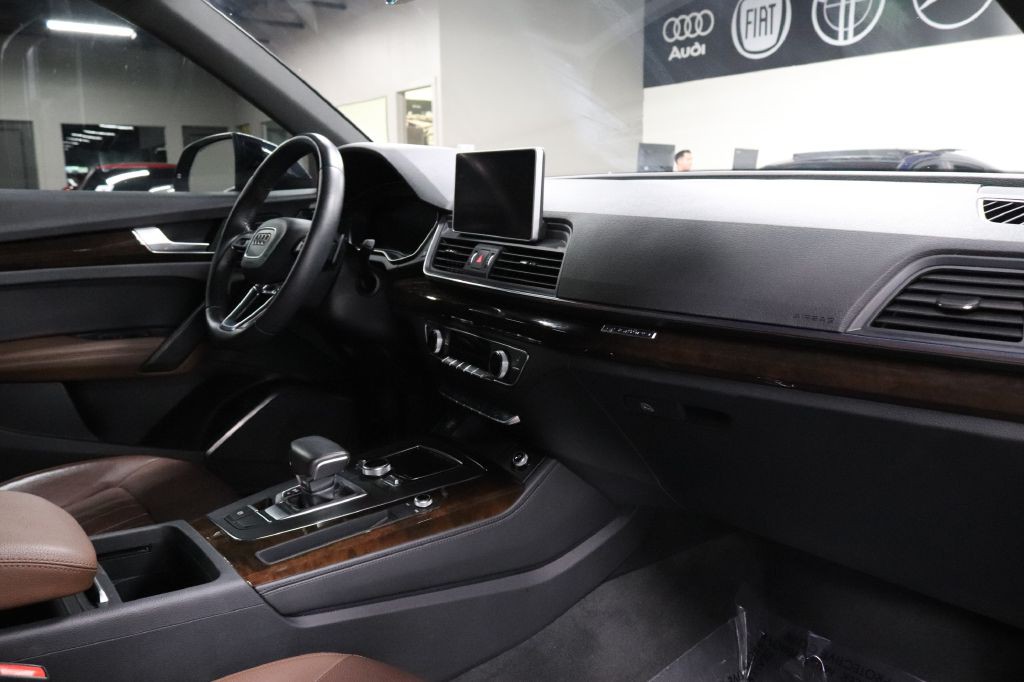 2020 Audi Q5 Image 29