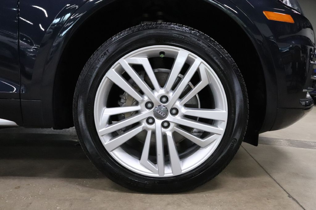 2020 Audi Q5 Image 35