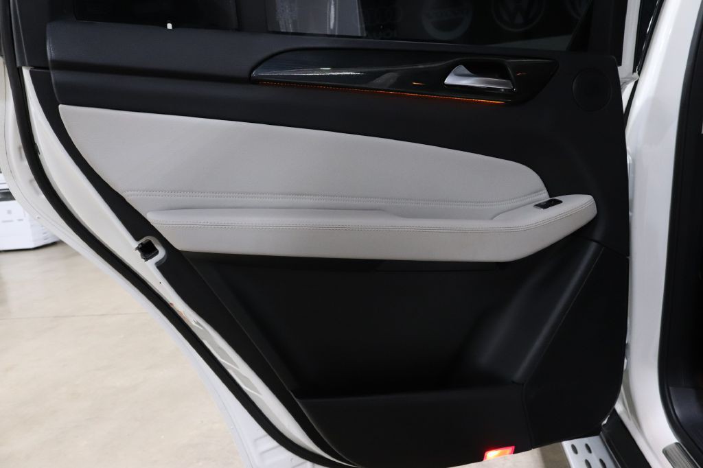 2018 Mercedes-Benz GLS-Class Image 23