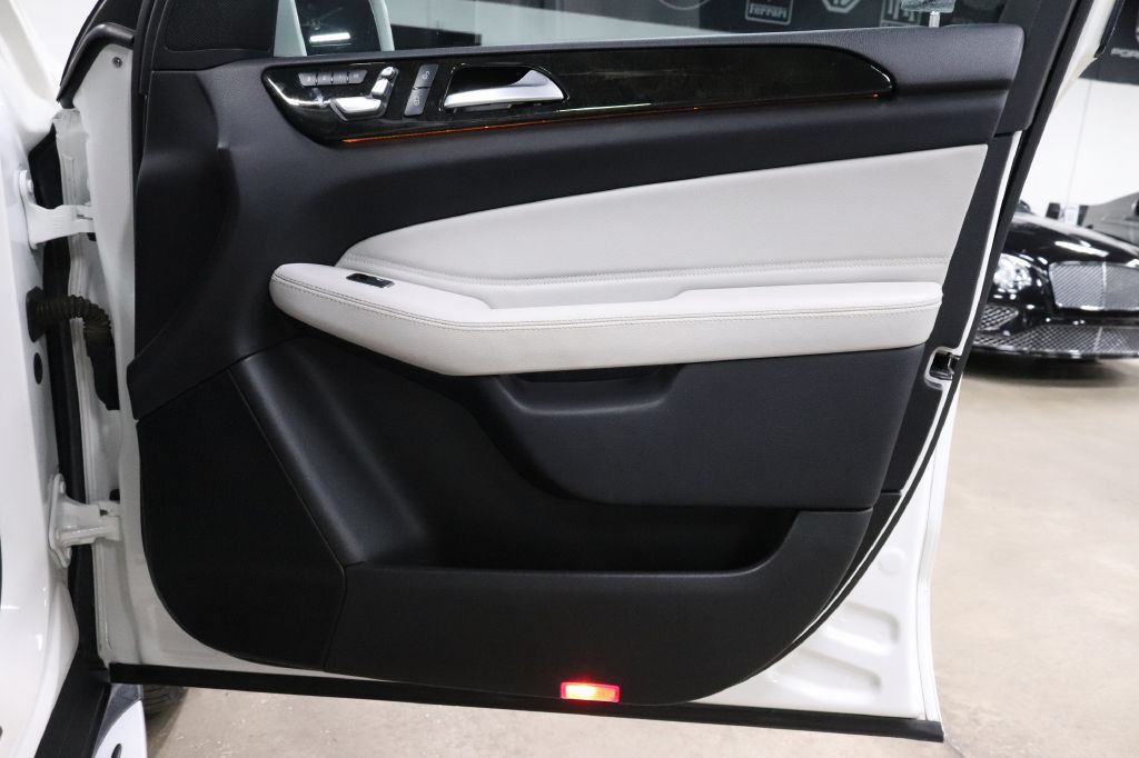 2018 Mercedes-Benz GLS-Class Image 34