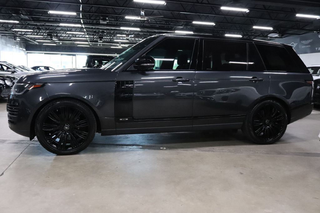 2019 Land Rover Range Rover Image 2