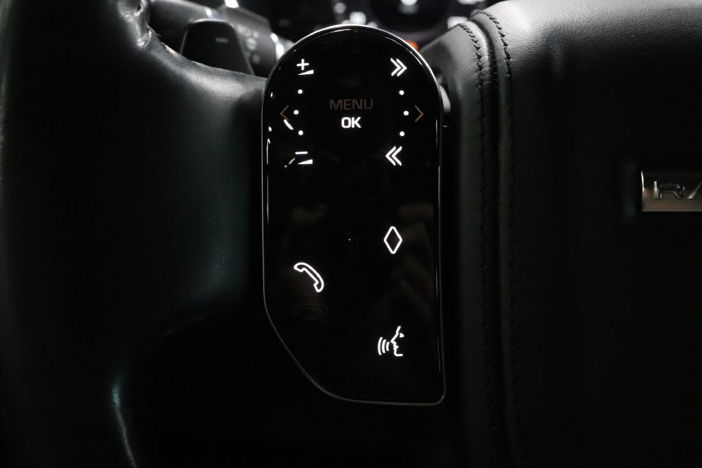 2019 Land Rover Range Rover Image 12