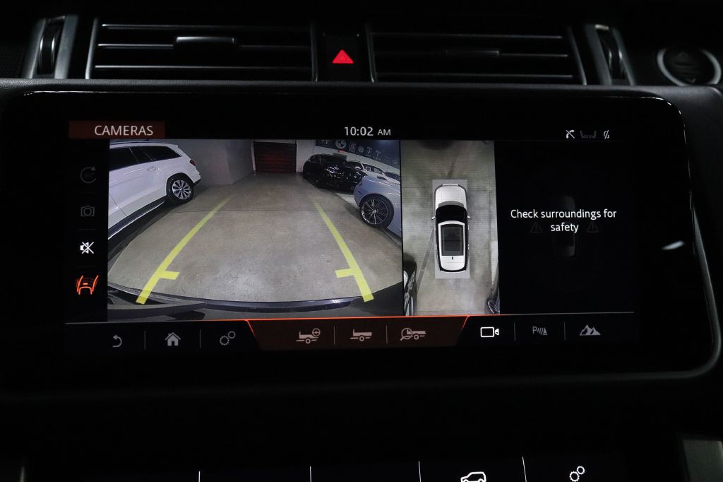 2019 Land Rover Range Rover Image 16