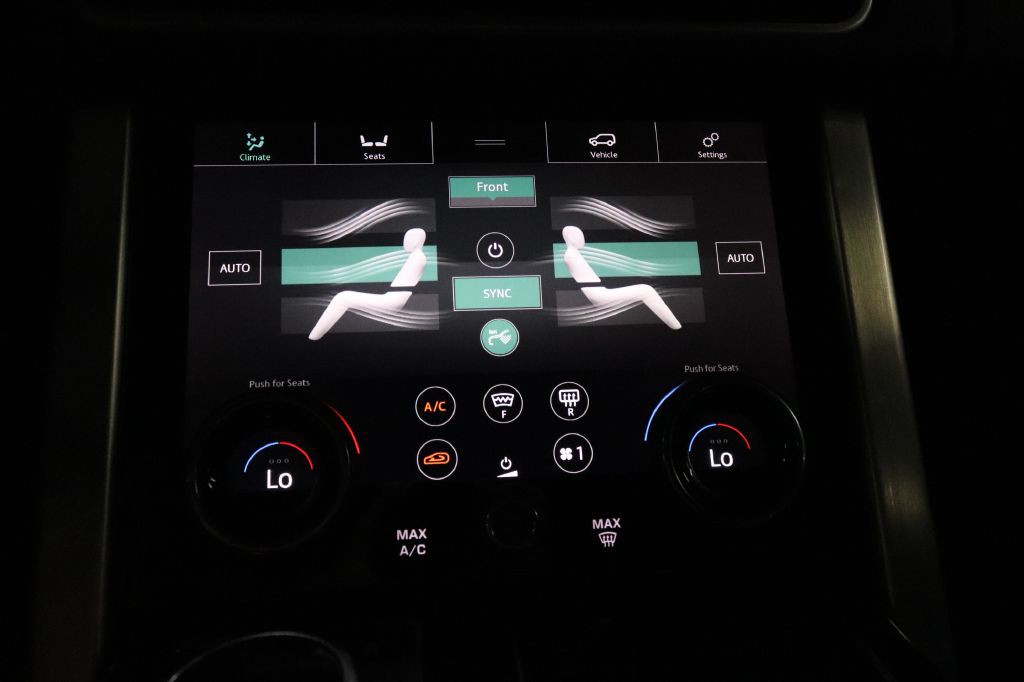 2019 Land Rover Range Rover Image 17