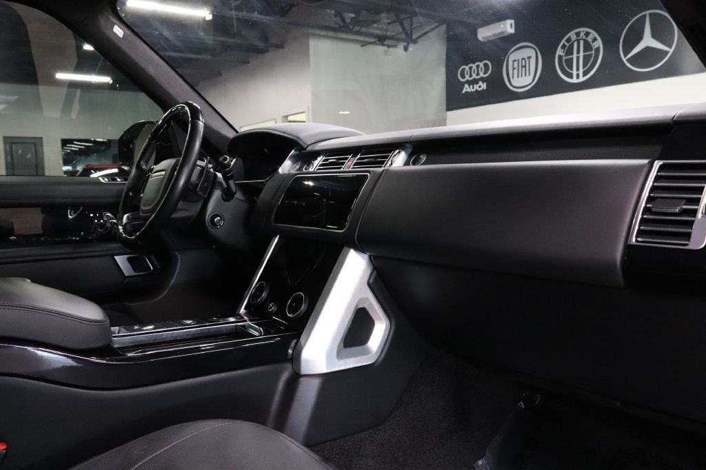 2019 Land Rover Range Rover Image 31
