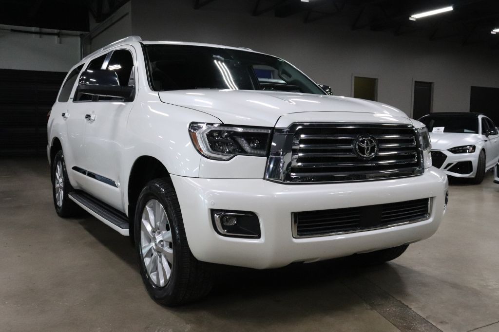 2021 Toyota Sequoia Image 7